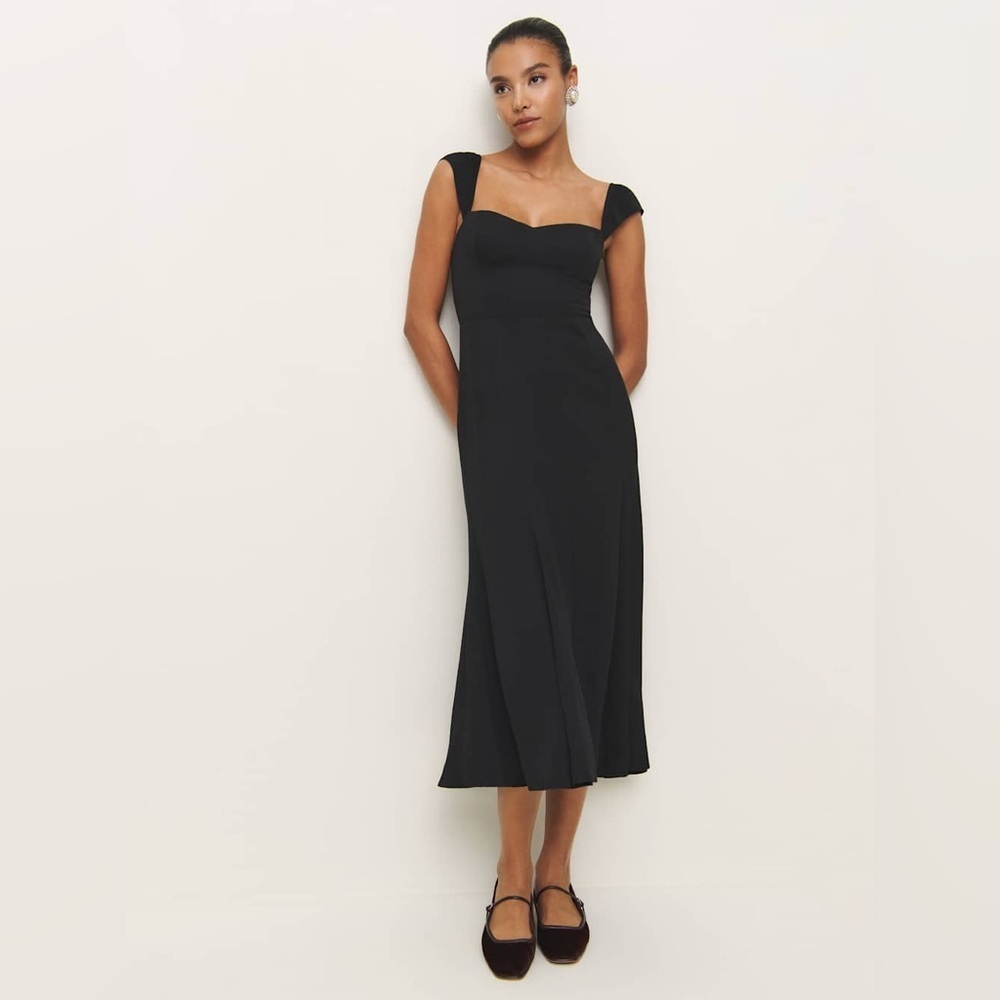 Reformation Linen Black Sweatheart neckline midi dress size 8